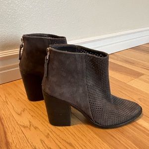 Steve Madden heeled booties